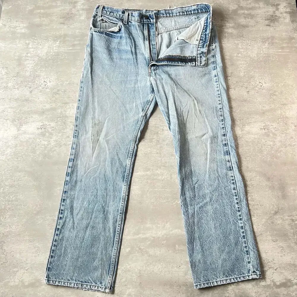 Vintage Levi's 517 Orange Tab Light Wash Denim Jeans Fit (36x29)